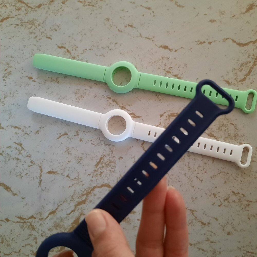 3 Pack AirTags Case Silicone Watch Band - NWT! - Picture 5 of 14
